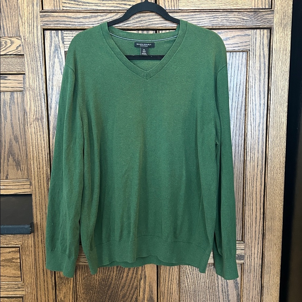 Banana Republic Luxury Blend‎ Silk Cashmere Sweater V-Neck Green Men’s XL